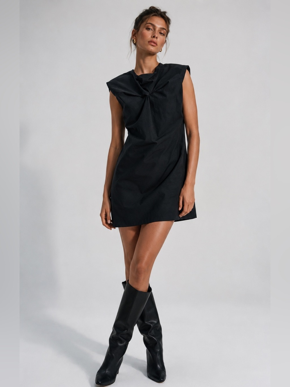 Zara Collection Knotted Mini Dress NWT
XS - Picture 4 of 10